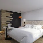 Hotel Greet 3*