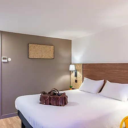Hotel Greet 3*