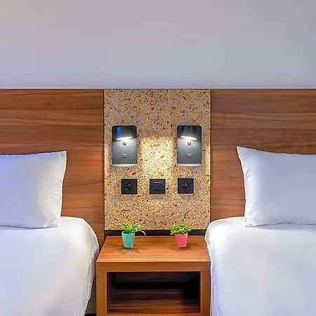 Greet Hotel