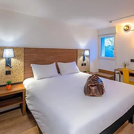 Hotel Greet 3*
