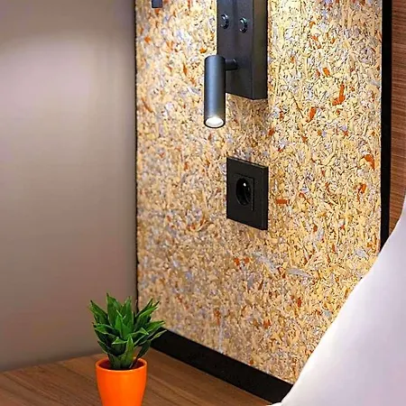 Hotel Greet