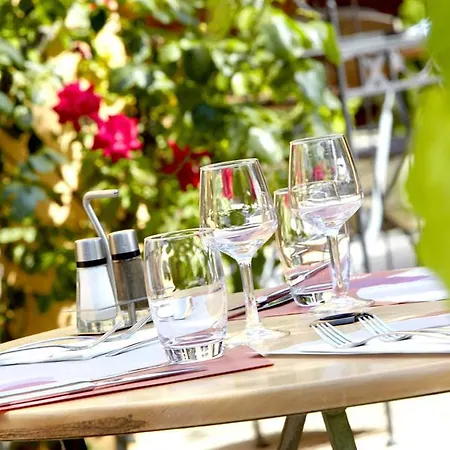 酒店 Greet 沙泰勒罗